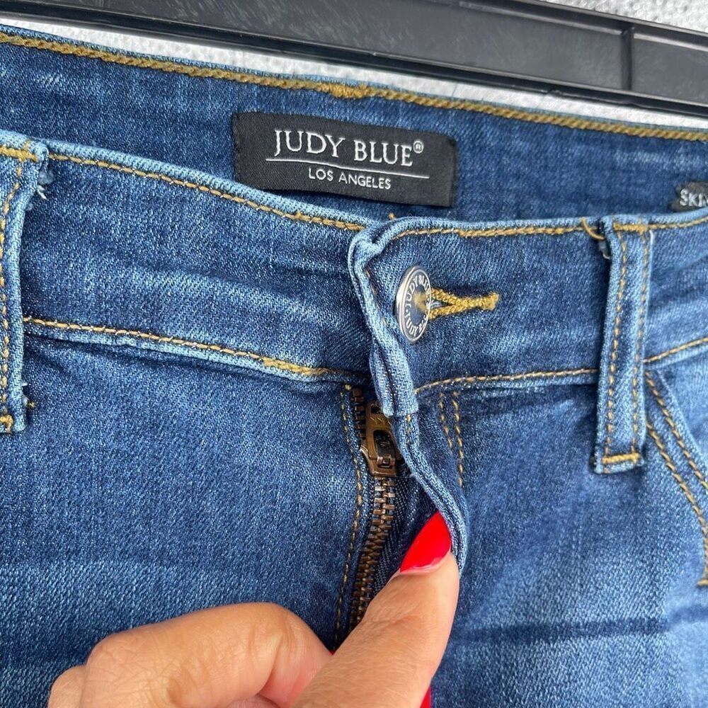 Judy Blue Leopard Patch Skinny Jeans Mid Rise Distressed Stretch Denim 11/30 - Picture 12 of 14